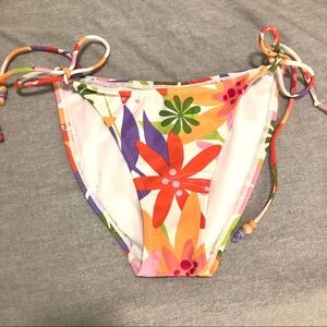 NWOT Bikini Bottom